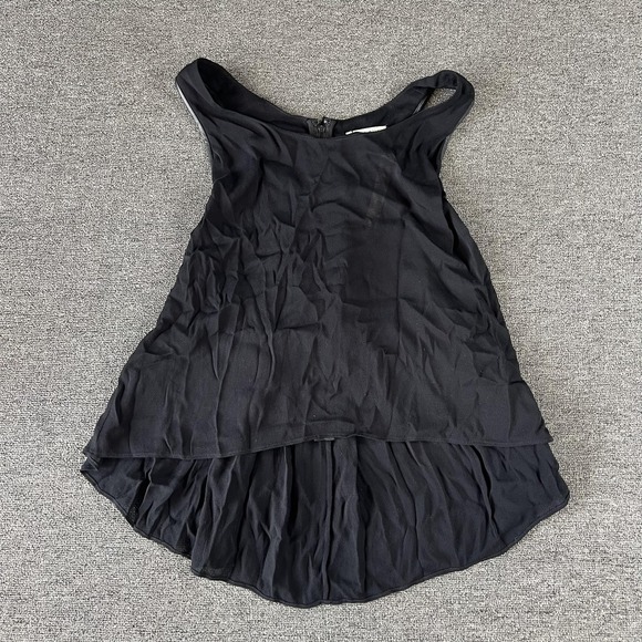 Alice + Olivia Tops - Alice‎ + Olivia Womens Tank Top Medium Black Hi Low Zip Back Leather Trim Tunic